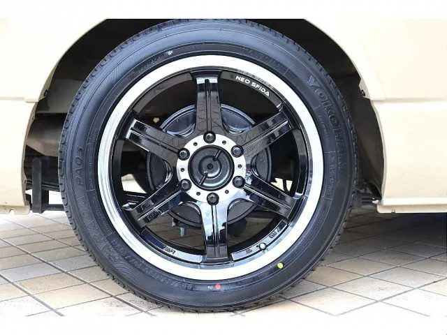 Toyota Hiace Van 2024 — миниатюра 4