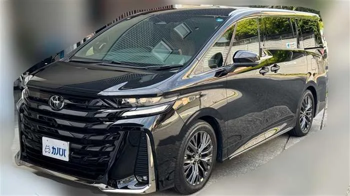 Toyota Vellfire Z 2024 — фото 1, купить с доставкой в Москву