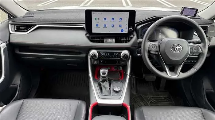 Toyota RAV4 II 2023 — миниатюра 2