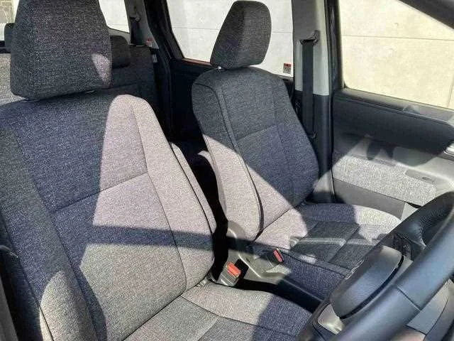 Toyota Sienta 2024 — миниатюра 5