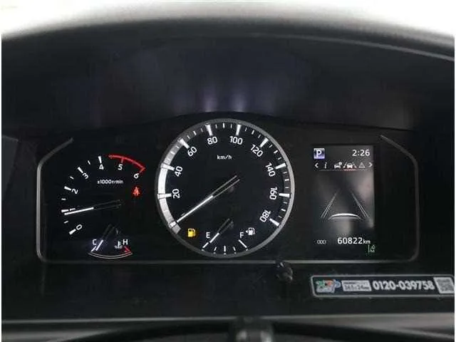 Toyota Hiace Van 2023 — миниатюра 4