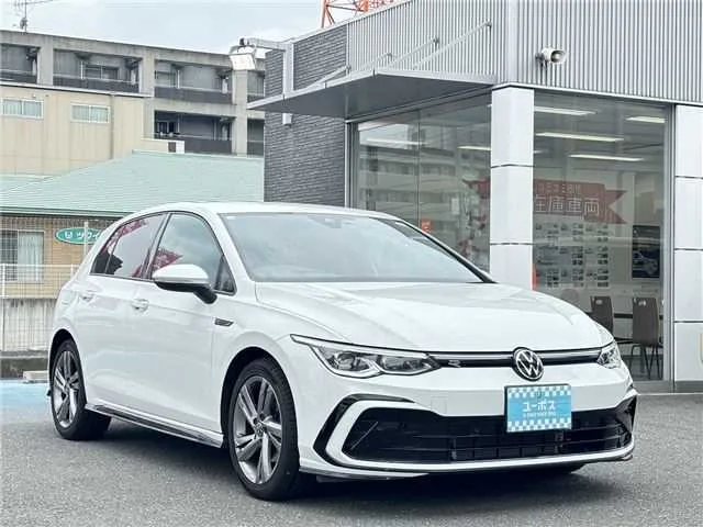 Volkswagen Golf TDI R Edition 2023 — фото 1, купить с доставкой в Москву
