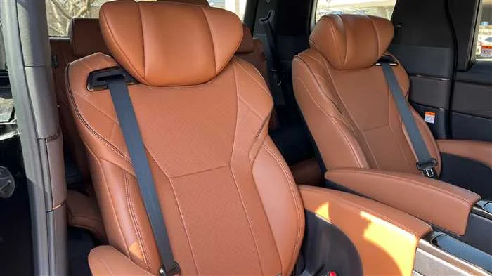 Toyota Vellfire Z 2024 — миниатюра 3