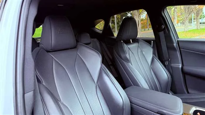 Lexus NX 350h F AWD 2023 — миниатюра 3