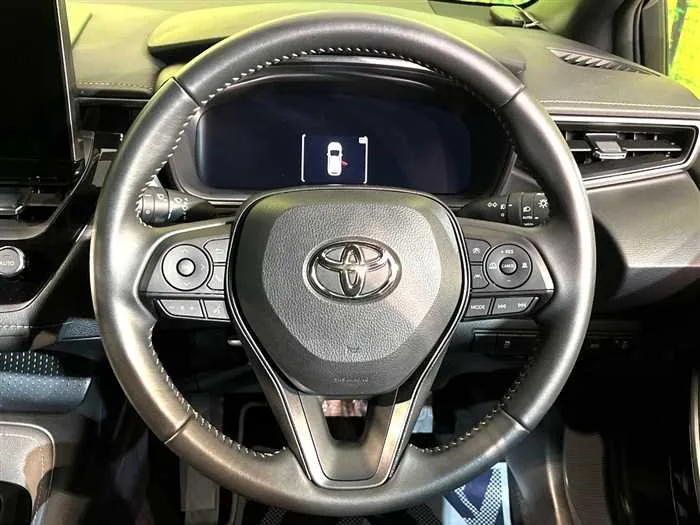 Toyota Corolla Sedan 2023 — миниатюра 3