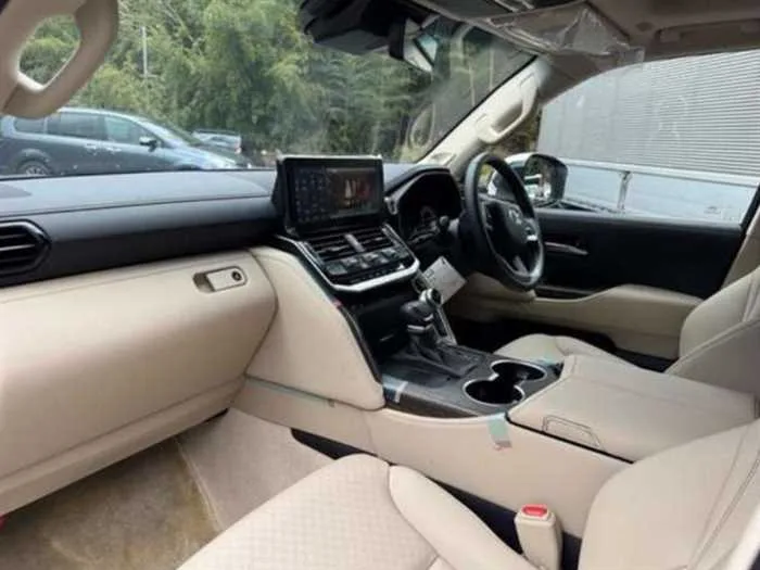 Toyota Land Cruiser ZX DIESEL*MODELISTA*REAR ENTERTAINMENT*JBL* 2024 — миниатюра 2