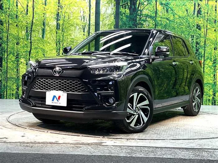 Toyota Raize 2023 — фото 1, купить с доставкой в Москву