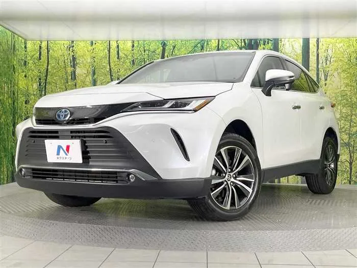 Toyota Harrier Hybrid 2023 — фото 1, купить с доставкой в Москву