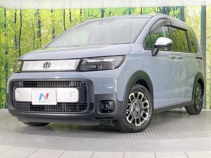 Honda Freed 2025 — фото 1, купить с доставкой в Москву