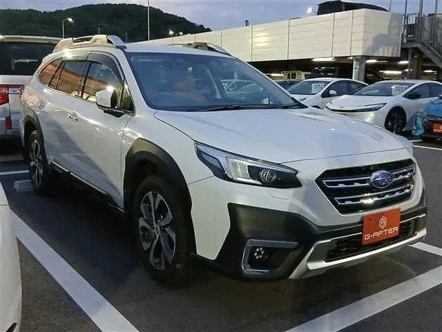 Subaru Outback 2022 — фото 1, купить с доставкой в Москву
