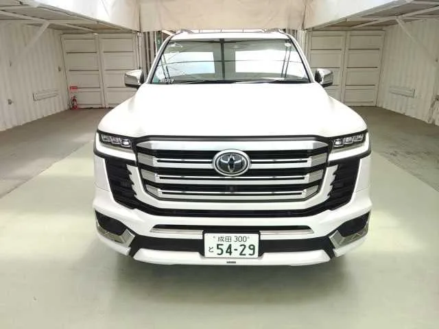 Toyota Land Cruiser ZX 2023 — миниатюра 5