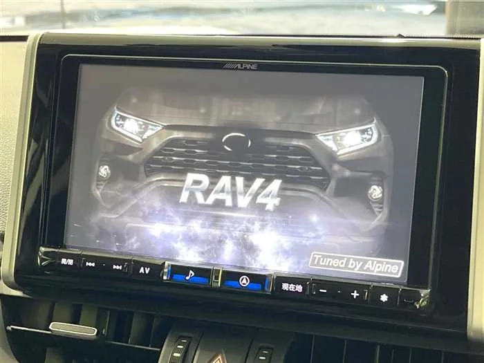 Toyota RAV4 2022 — миниатюра 5