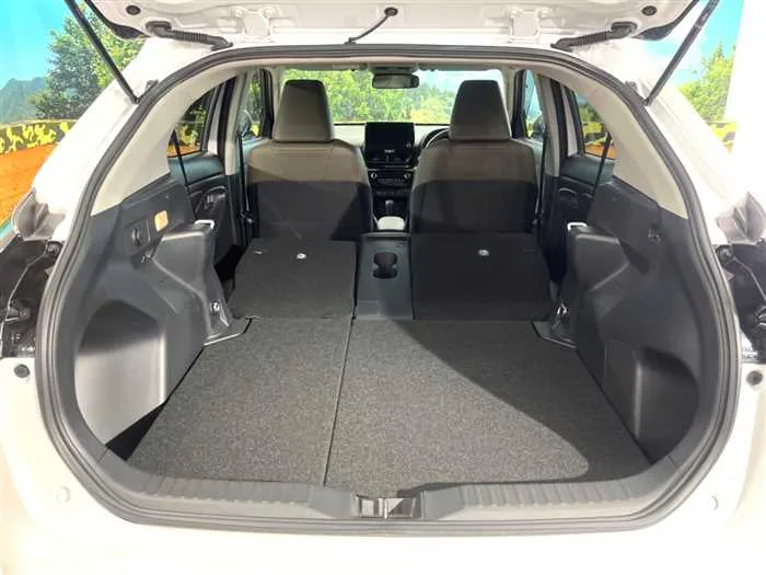 Toyota Yaris Cross 2024 — миниатюра 5