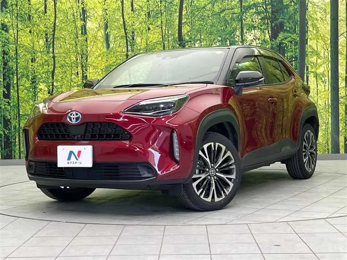 Toyota Yaris Cross 2024 — фото 1, купить с доставкой в Москву