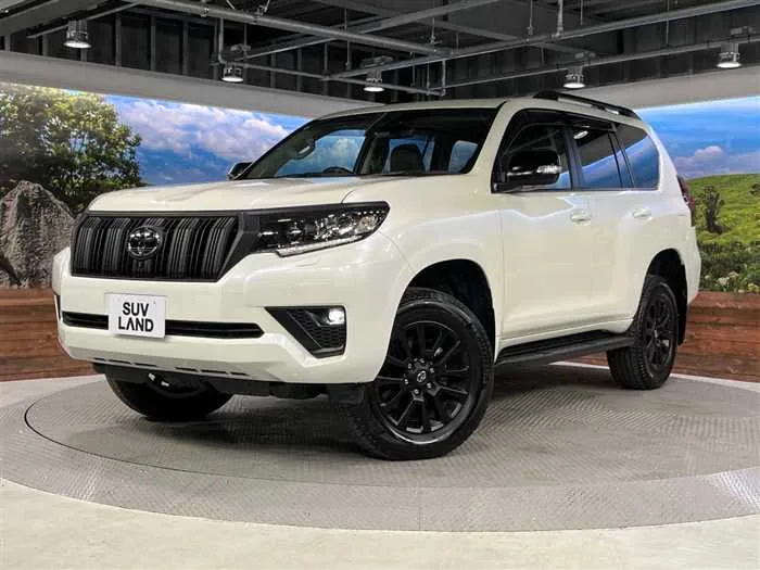 Toyota Land Cruiser Prado 2023 — фото 1, купить с доставкой в Москву