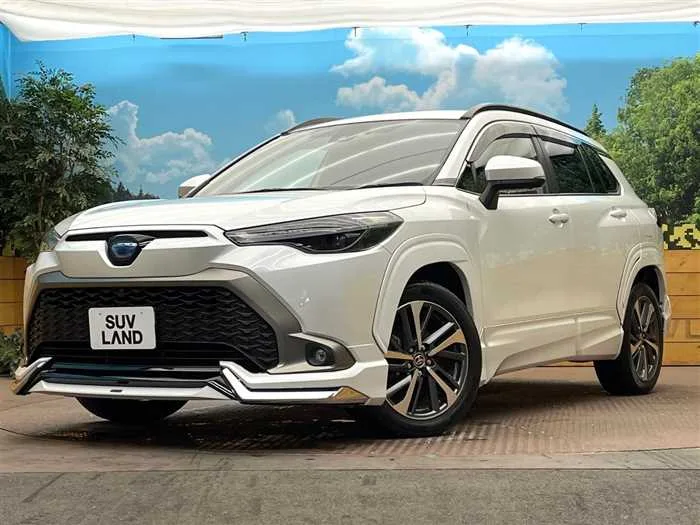Toyota CorollaCross 2023 — фото 1, купить с доставкой в Москву