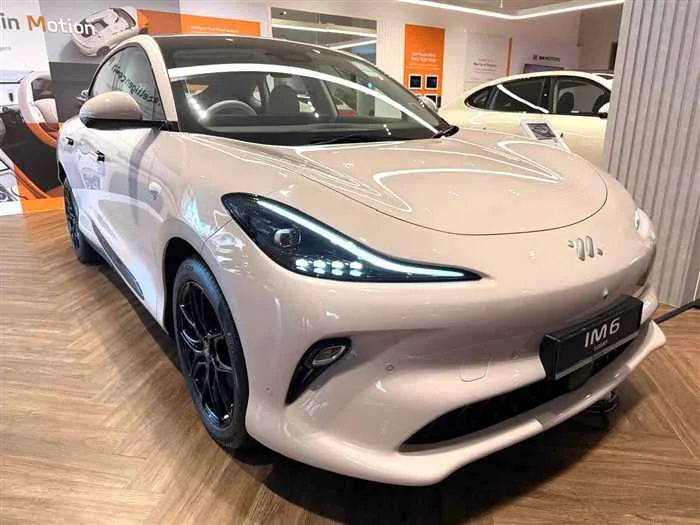 MG MG Others BRAND NEW IM6 EV S/R 2026 — миниатюра 2