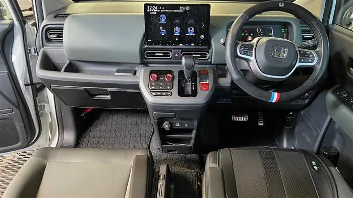 Honda Freed e:HEV 2024 — миниатюра 4