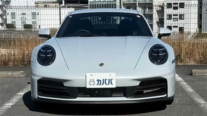 Porsche 911 2025 — миниатюра 2