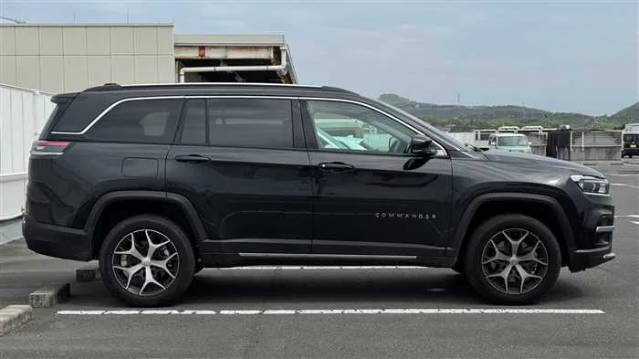 Jeep Commander 2025 — миниатюра 3