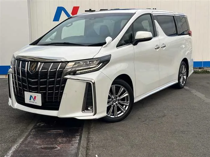Toyota Alphard 2022 — фото 1, купить с доставкой в Москву