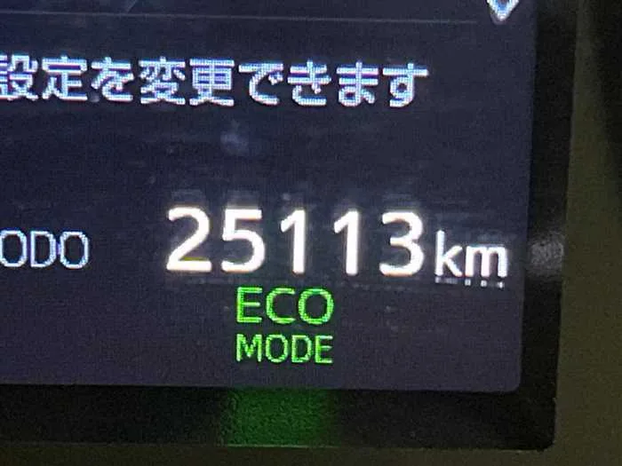 Toyota Alphard 2023 — миниатюра 3