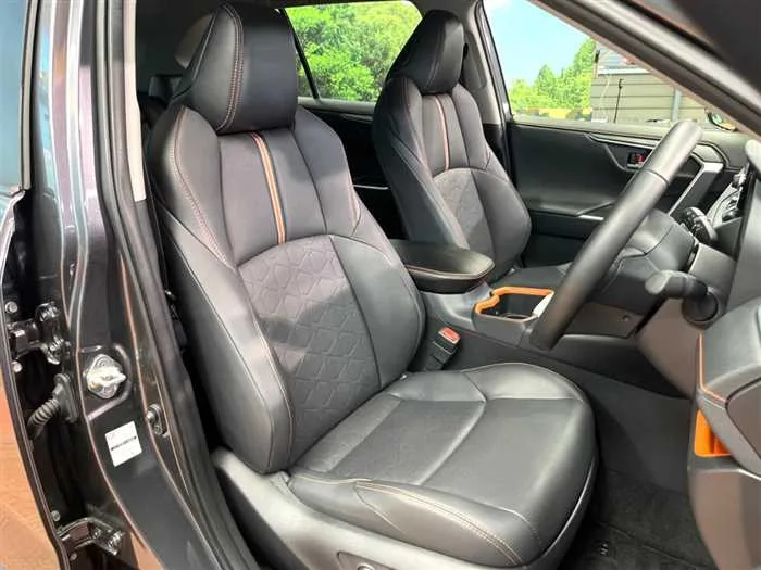 Toyota RAV4 2022 — миниатюра 4