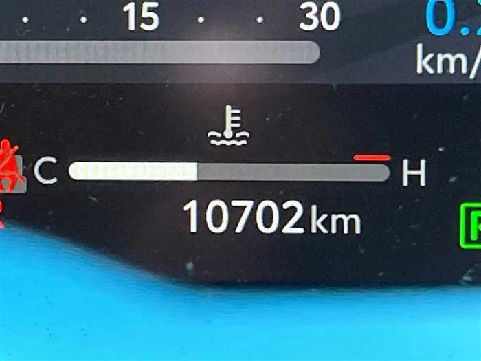 Toyota Harrier Hybrid 2023 — миниатюра 3