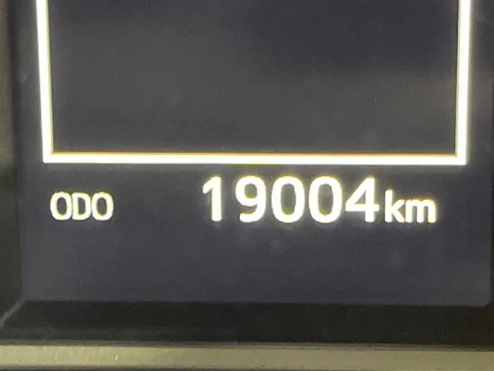 Toyota Hiace Van 2025 — миниатюра 3