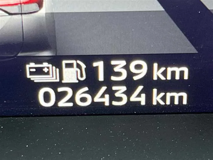 Mitsubishi OUTLANDER PHEV 2023 — миниатюра 3