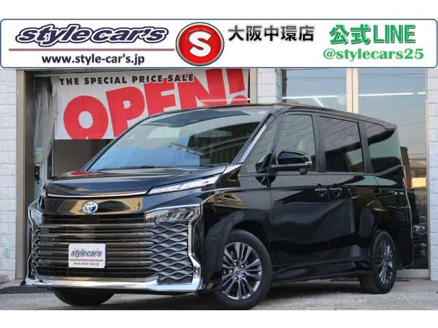 Toyota VOXY 2025 — фото 1, купить с доставкой в Москву