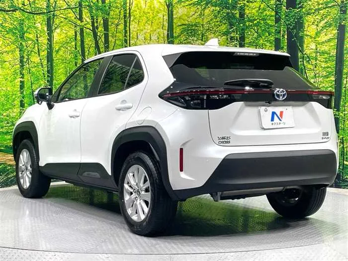 Toyota Yaris Cross 2023 — миниатюра 5