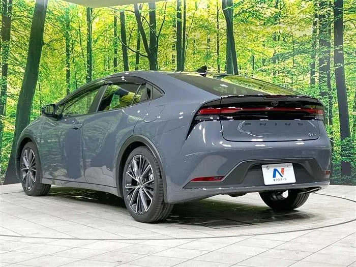 Toyota Prius 2025 — миниатюра 5