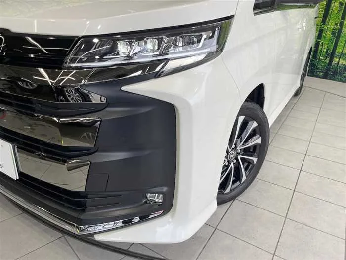Toyota Noah 2025 — миниатюра 3