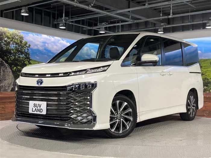 Toyota Voxy 2025 — миниатюра 4