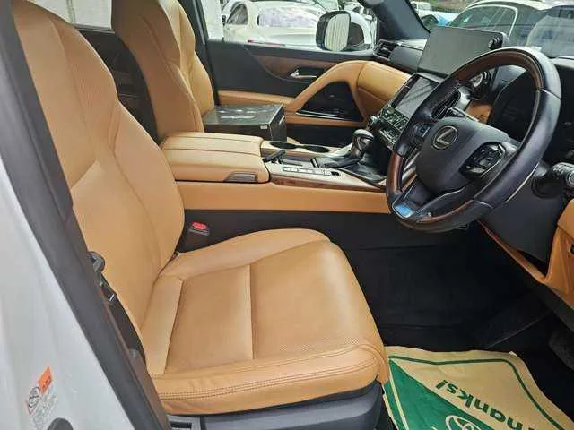 Lexus LX 600 4WD 2023 — миниатюра 3