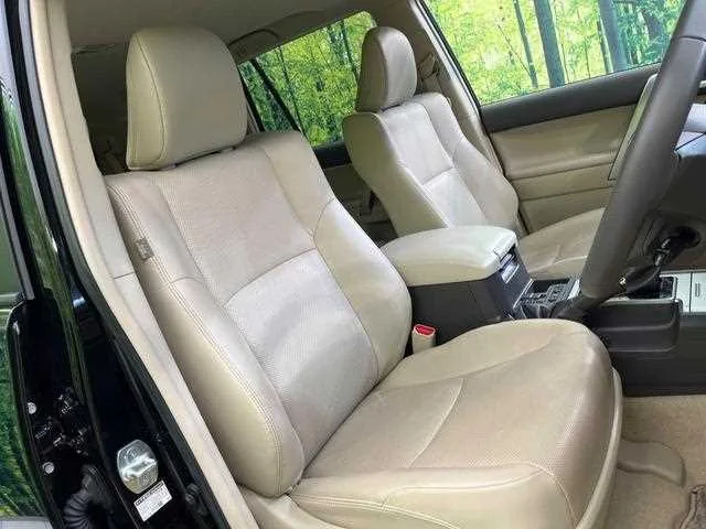 Toyota Land Cruiser Prado 2023 — миниатюра 5