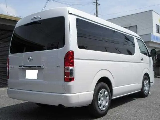 Toyota Hiace Wagon 2026 — миниатюра 4