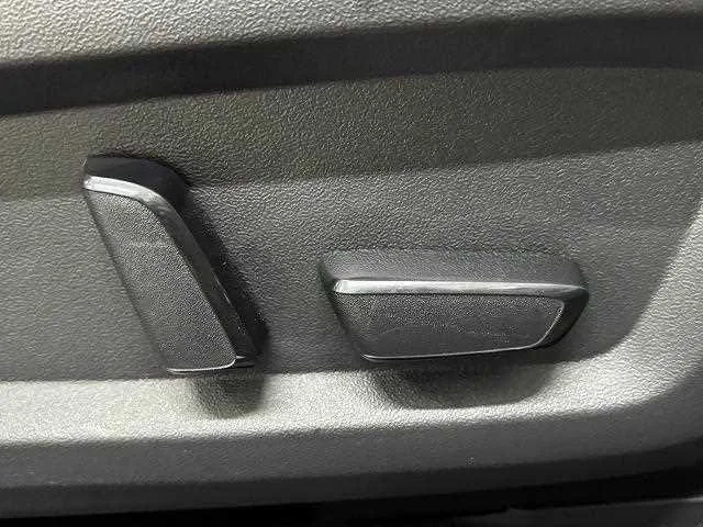 Mitsubishi Outlander P 2023 — миниатюра 3