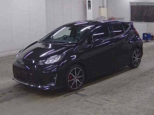 Toyota AQUA 2024 — миниатюра 2