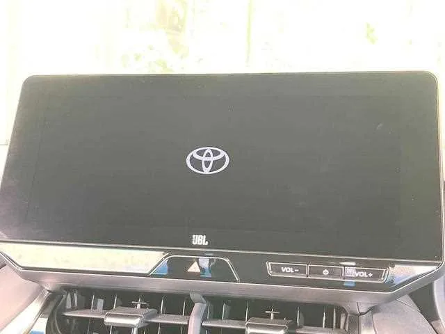 Toyota Harrier Hybrid 2023 — миниатюра 4