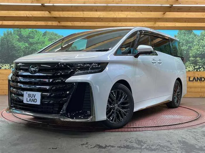 Toyota Vellfire 2024 — фото 1, купить с доставкой в Москву