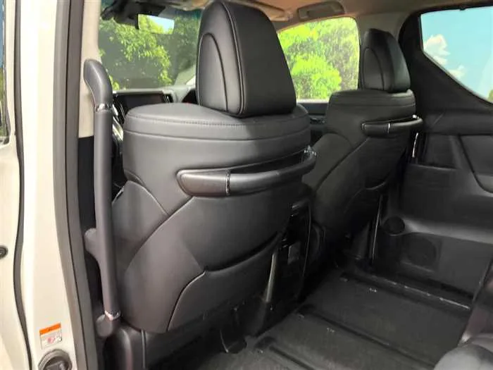 Toyota Alphard 2022 — миниатюра 5