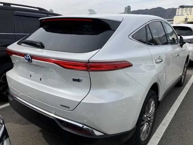 Toyota Harrier Hybrid 2023 — миниатюра 2