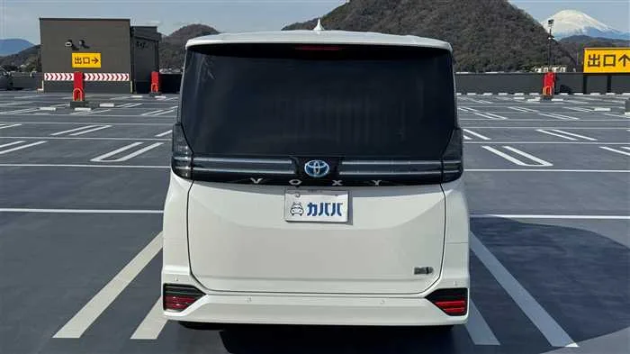 Toyota Voxy S-Z 2024 — миниатюра 4
