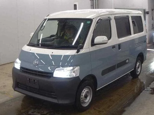 Toyota Townace Van 2024 — миниатюра 2