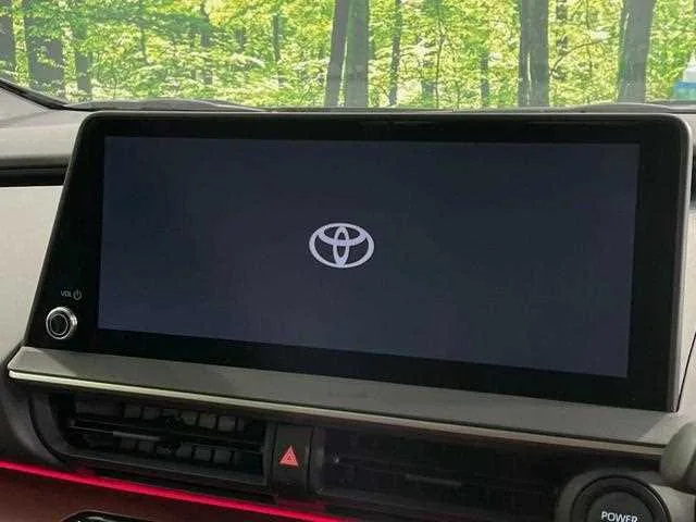 Toyota Prius 2023 — миниатюра 2