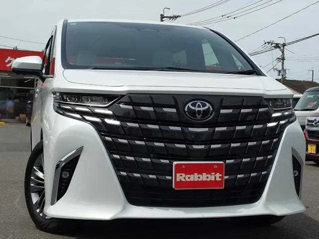 Toyota Alphard Hybrid 2024 — фото 1, купить с доставкой в Москву