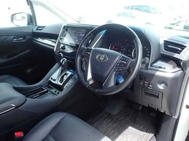 Toyota Alphard G 2023 — миниатюра 5