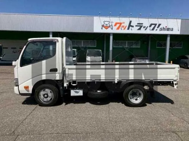 Toyota Dyna Truck 2022 — миниатюра 2